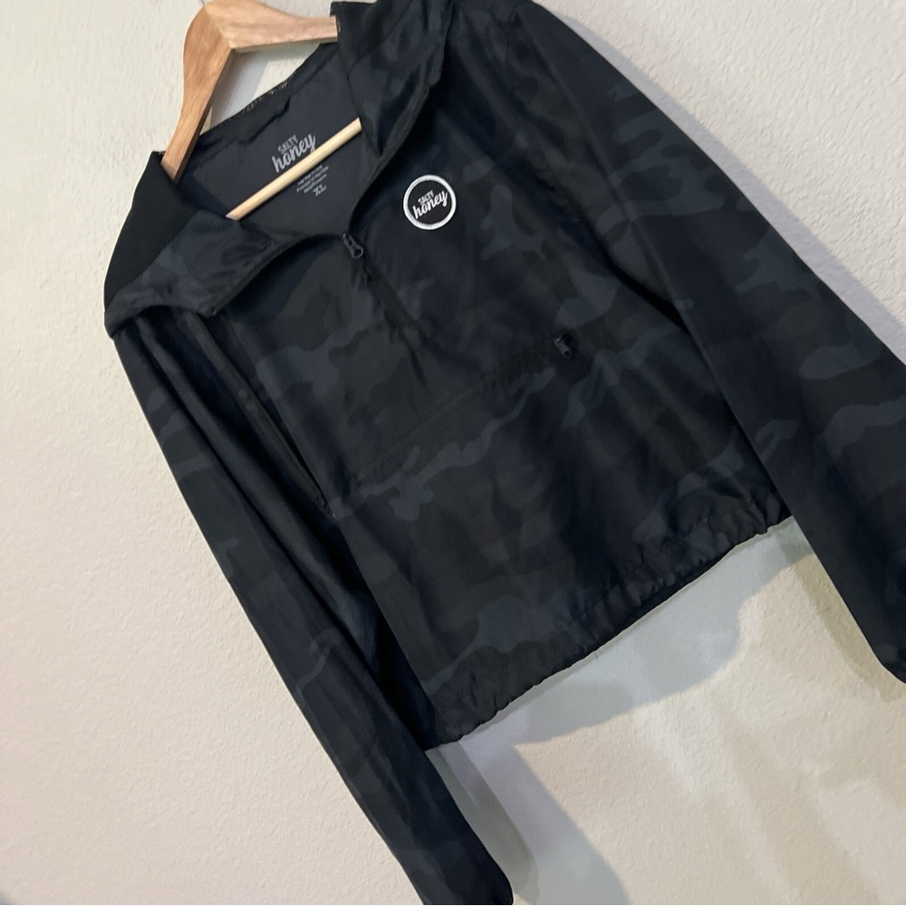 Black Camo Bomber Jacket - Picture 2 of 4